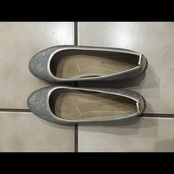 Bandolino Shoes - Bandolino sparkle flats, size 6.5